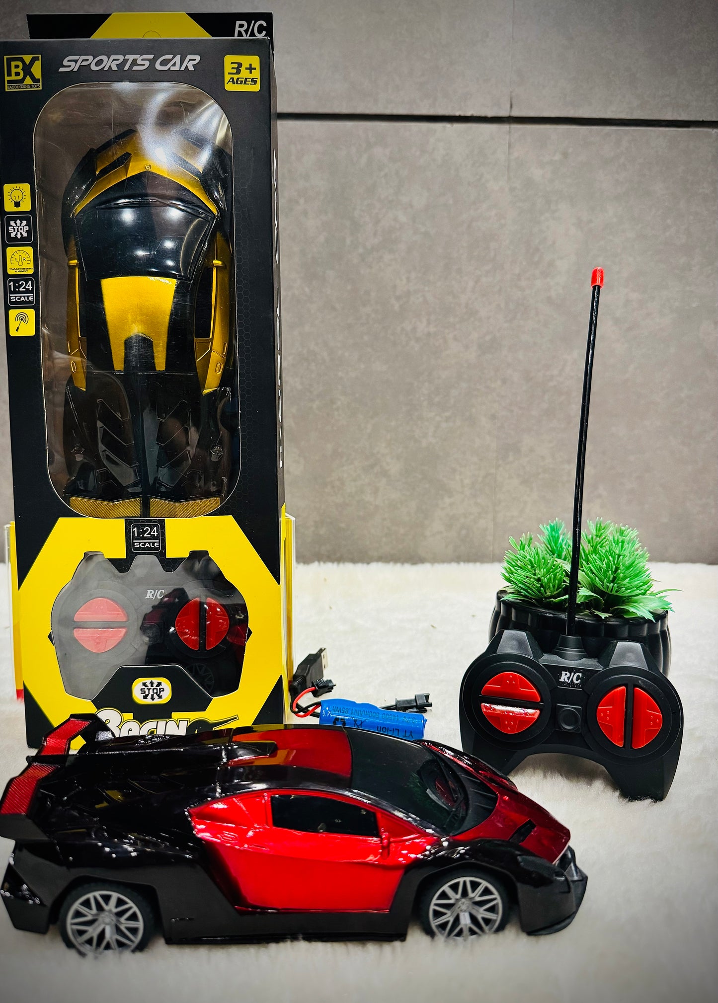 R/C Sports Car - 1:24 Scale