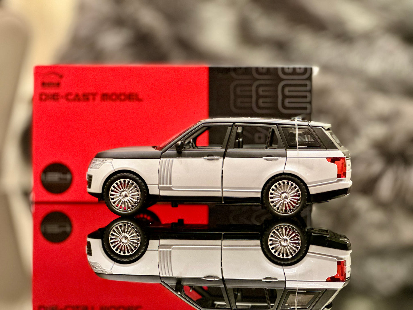 Range Rover Die-cast Car
