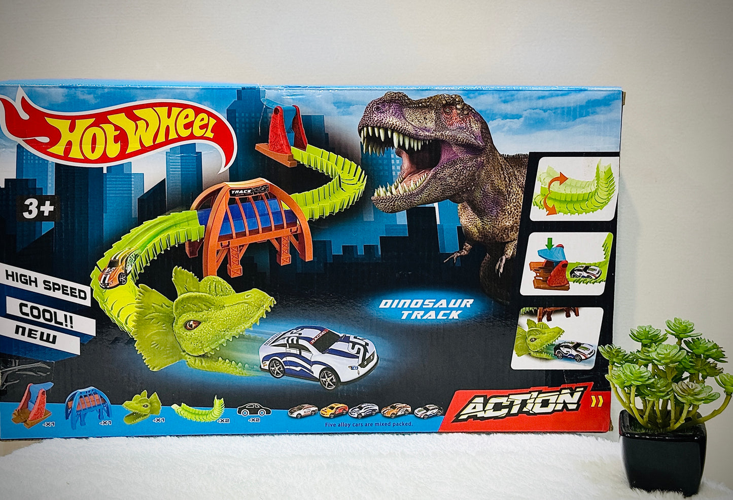 Hot Wheels Dinosaur Track!