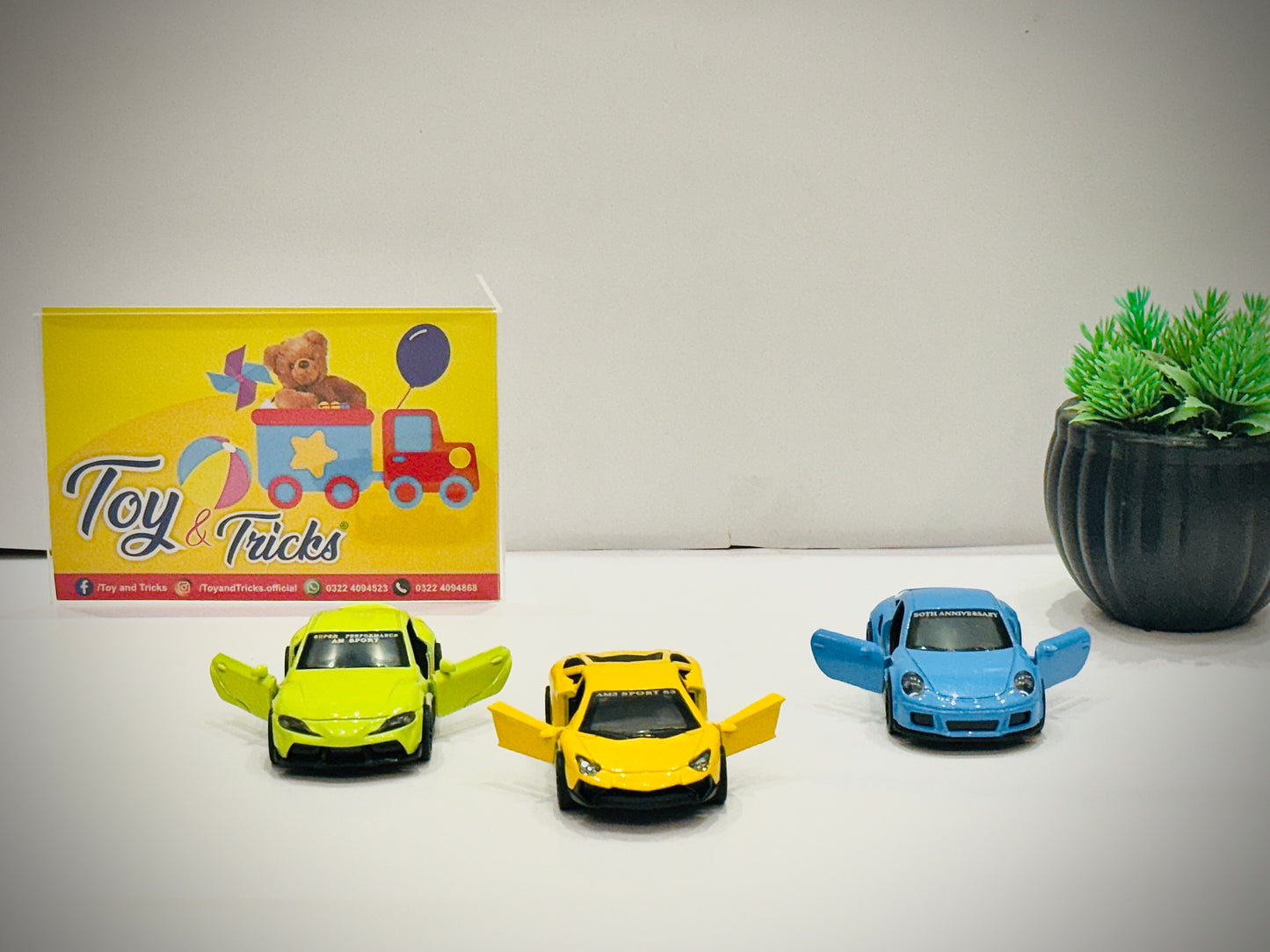 Metal die cast car Lamborghini - 1Pc