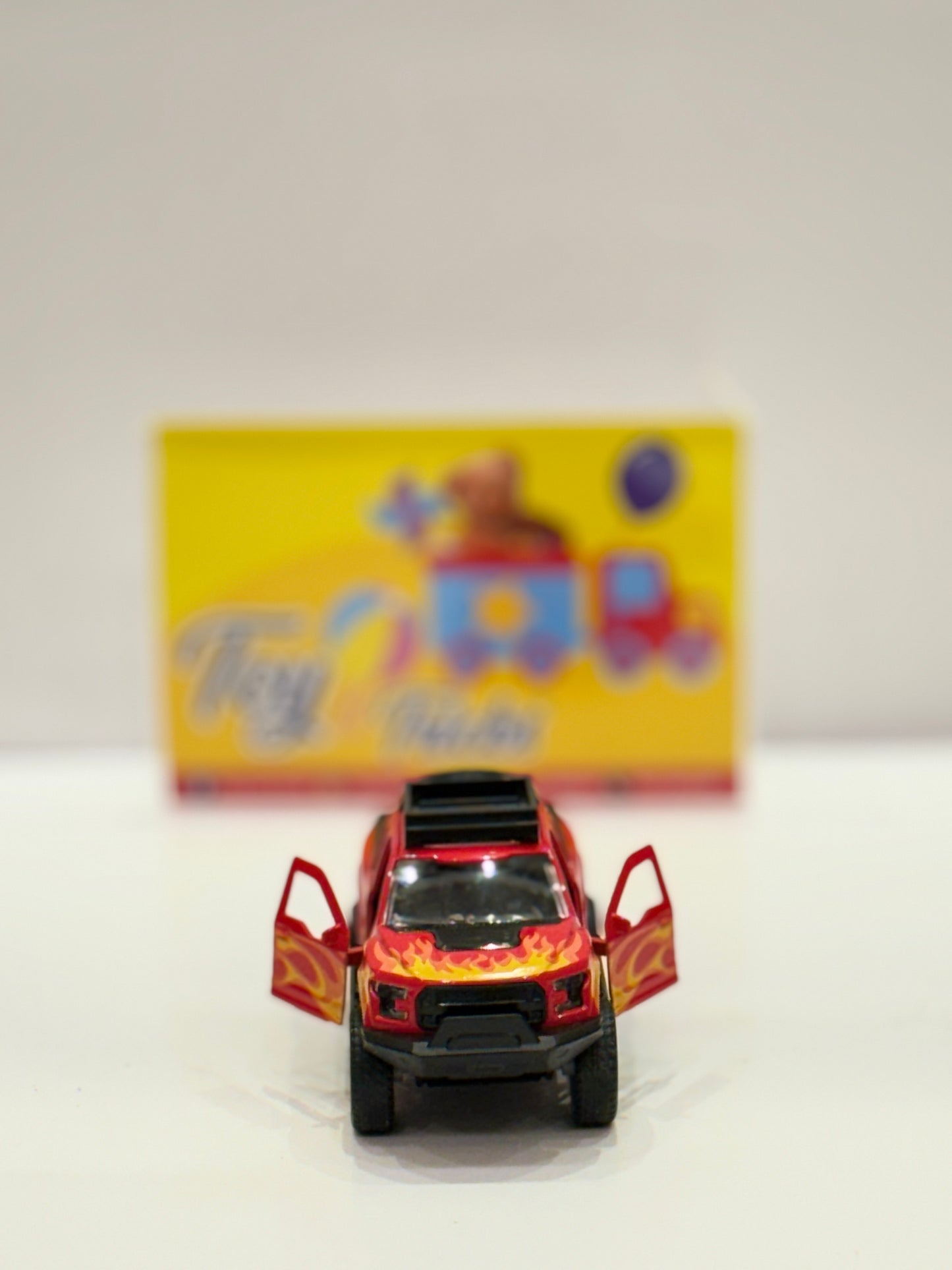 Die-Cast Model Monster Truck - One piece